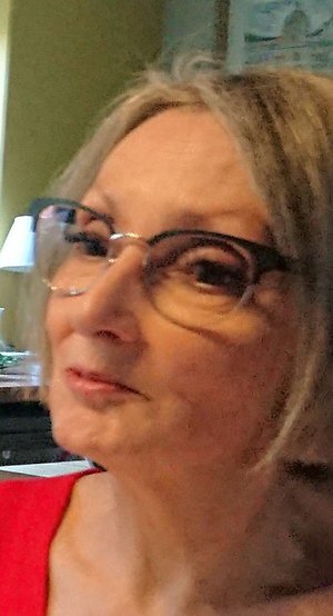 Home. Portrait, specs.